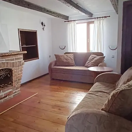 къща за гости- мила バンスコ